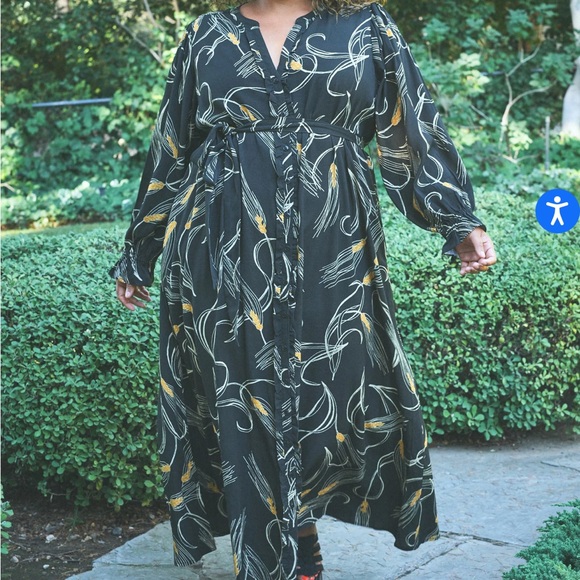 NWT The O’Dells Sofia button front maxi dress with matching belt, size 3X - Picture 12 of 12